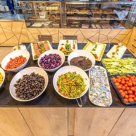 Hotel The Rest Port Nd Downtown