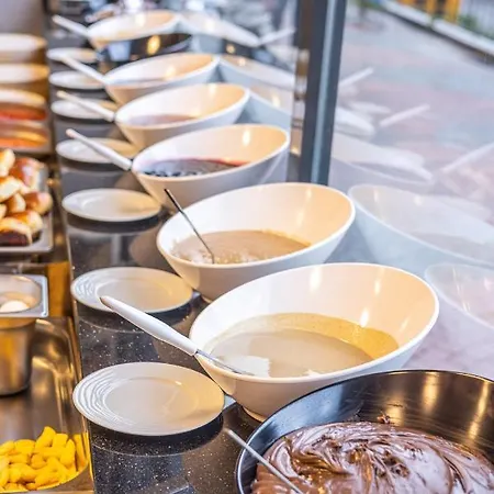 The Rest Port Nd Downtown Hotel 3*