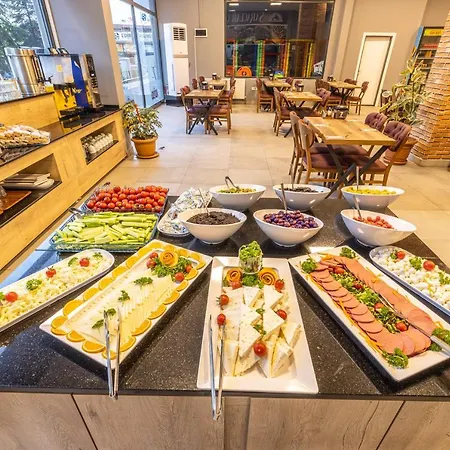 The Rest Port Nd Downtown Edirne