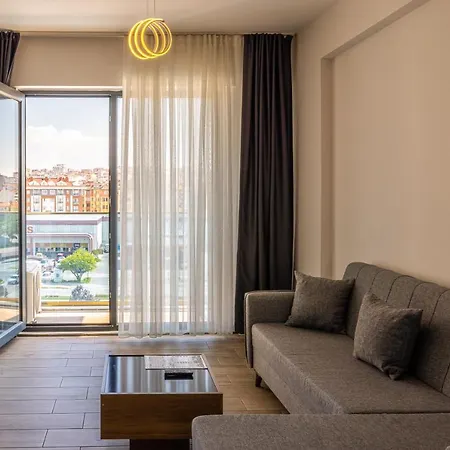 Отель The Rest Port Nd Downtown 3*