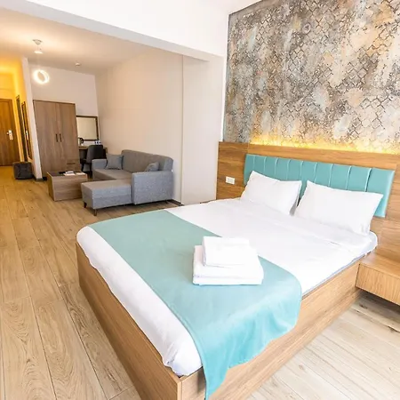 The Rest Port Nd Downtown