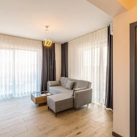 Hotel The Rest Port Nd Downtown