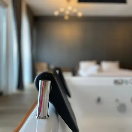 The Rest Port Nd Downtown 3*