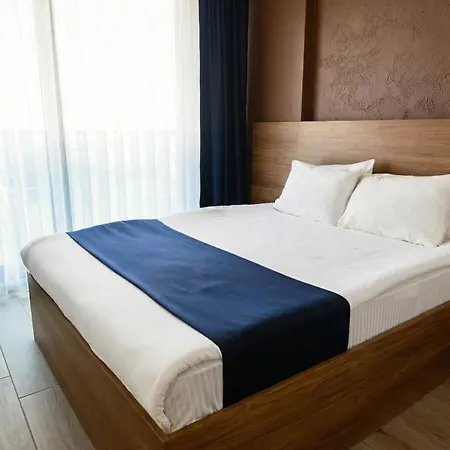 Hotel The Rest Port Nd Downtown