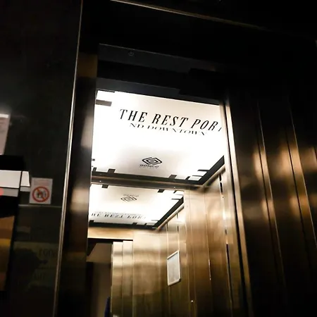 The Rest Port Nd Downtown Hotel